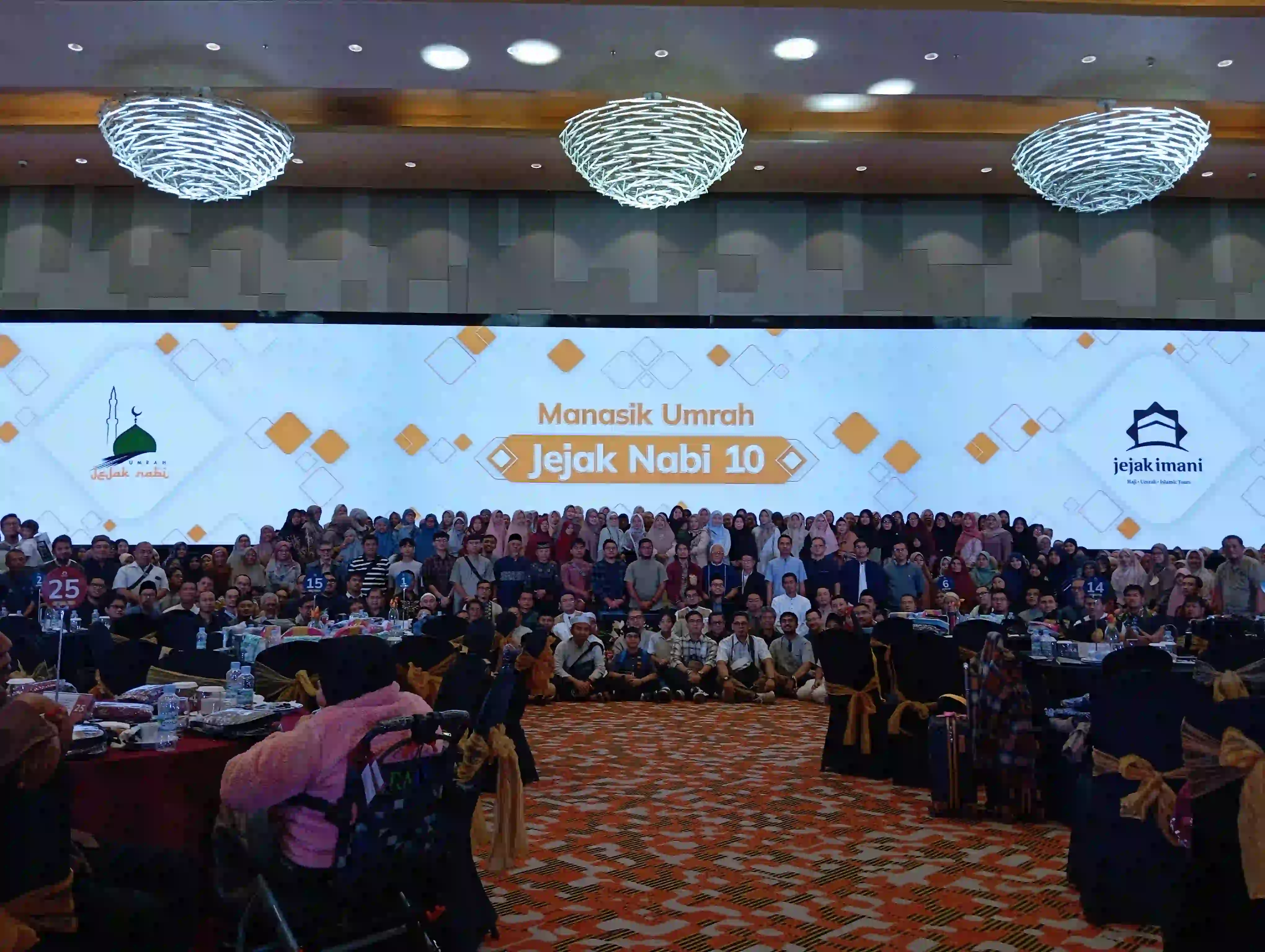 Para Jamaah Ikuti Manasik Umroh di Hotel Bintang 5!