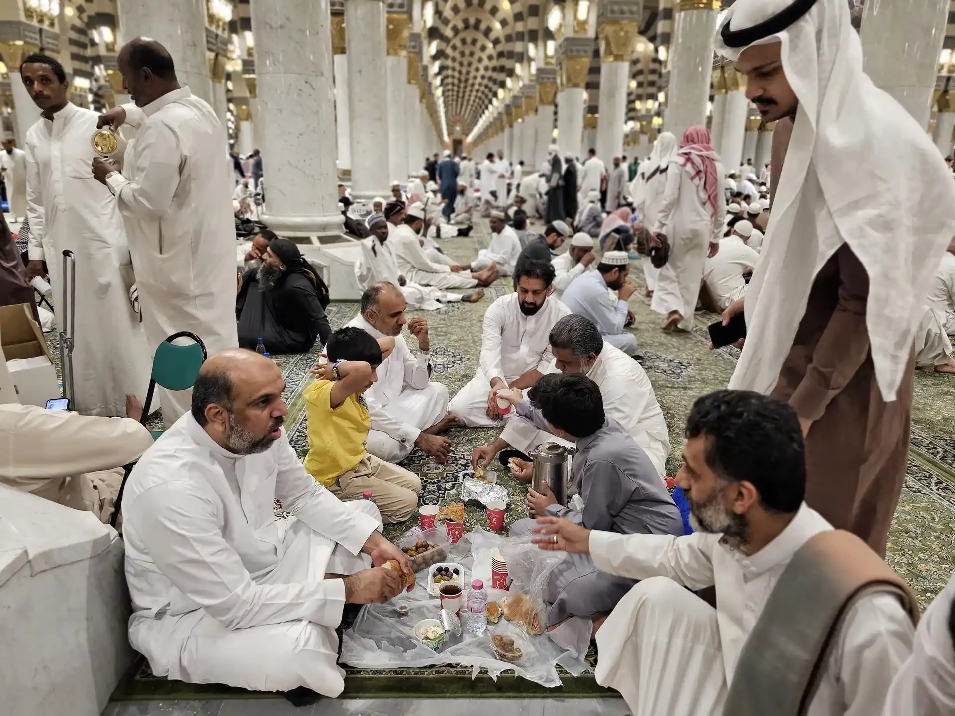 WAJIB! Bacaan Niat Puasa Ramadhan dan Tata Caranya