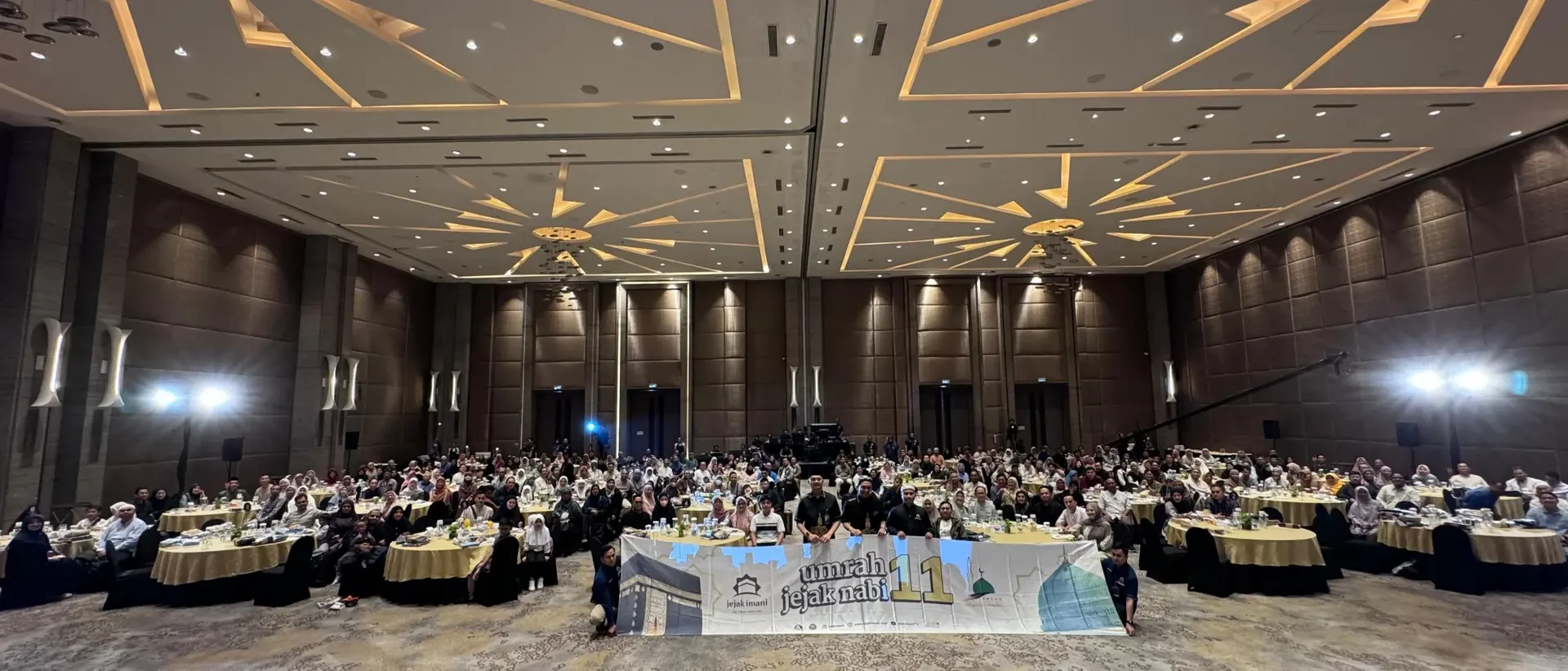 Eksklusif Hanya di jejak imani, Ustadz H. Salim A. Fillah Kembali Bimbing Ratusan Jamaah Lewat Umrah Jejak Nabi (UJN) 11