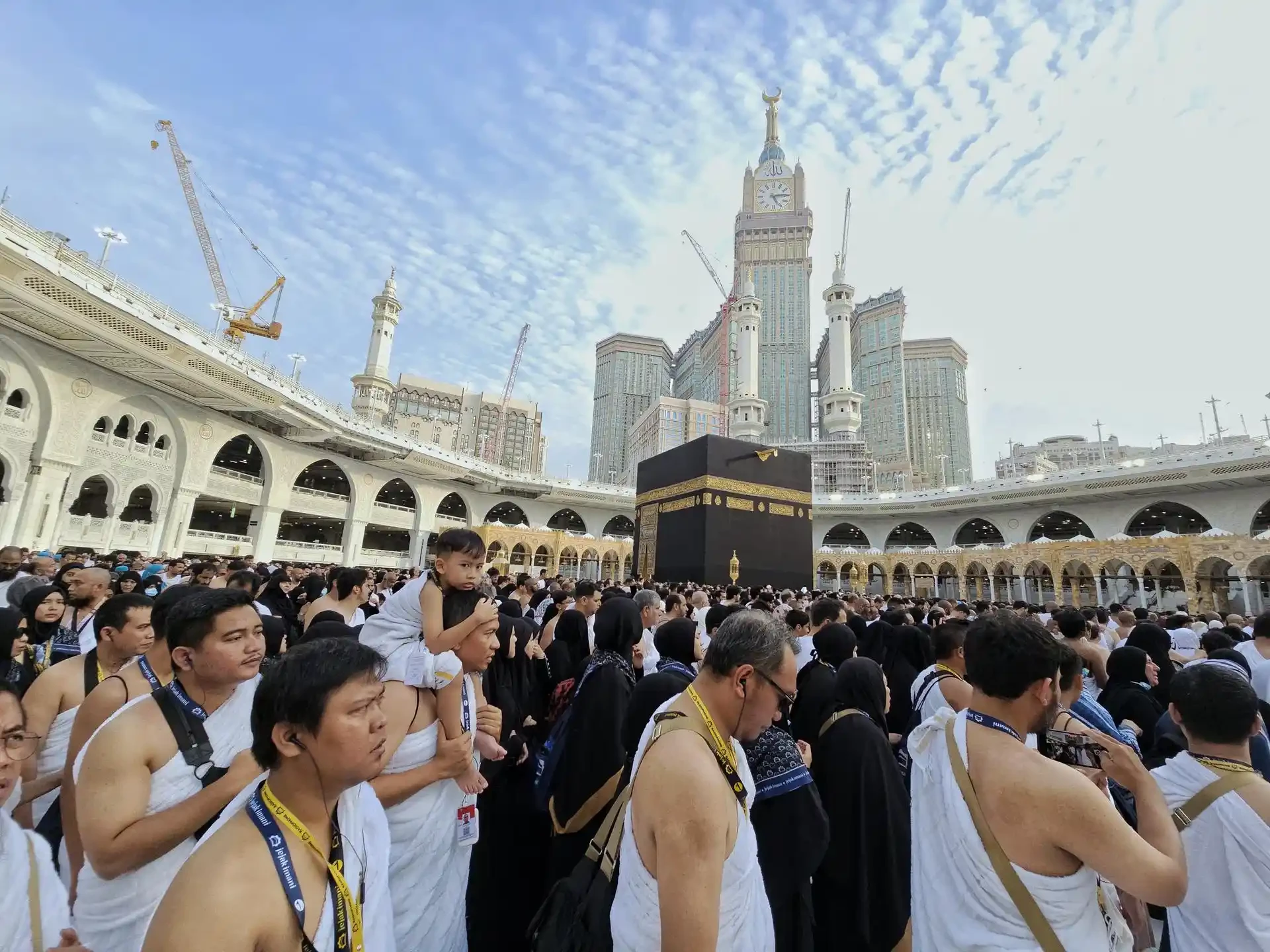 4 Keutamaan yang Hanya Bisa Didapatkan Jika Umroh!
